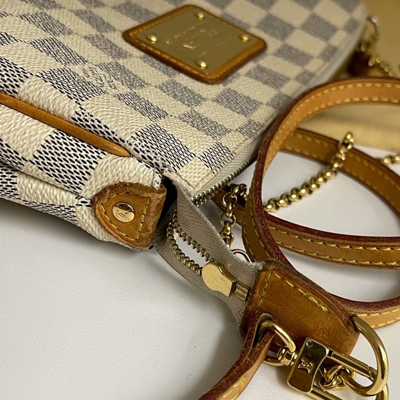 LOUIS VUITTON Damier Azur Eva Pochette Crossbody - Picture 11 of 16